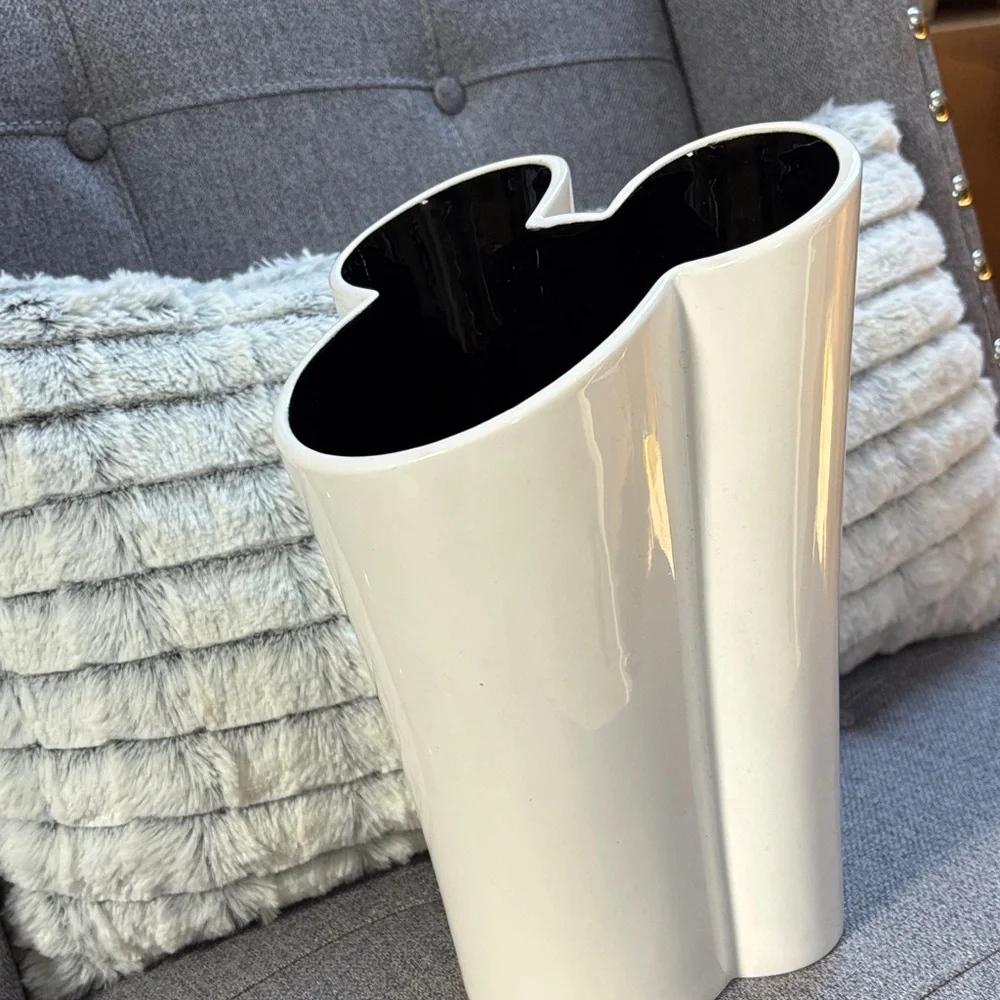 Disney White and Black Mickey‎ Vase
